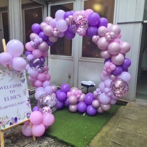 Full Circle Balloon Garland with Cake Stand