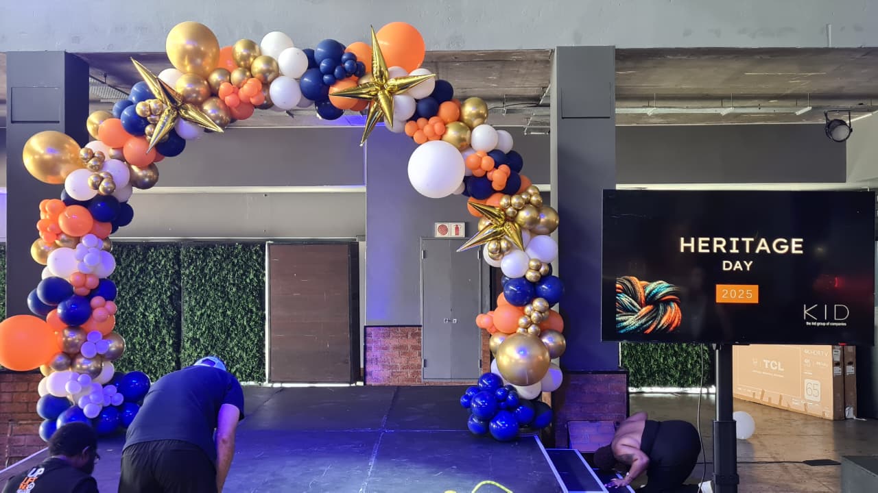 Organic Balloon Arch Arch 1.9 x 2m - Image 5